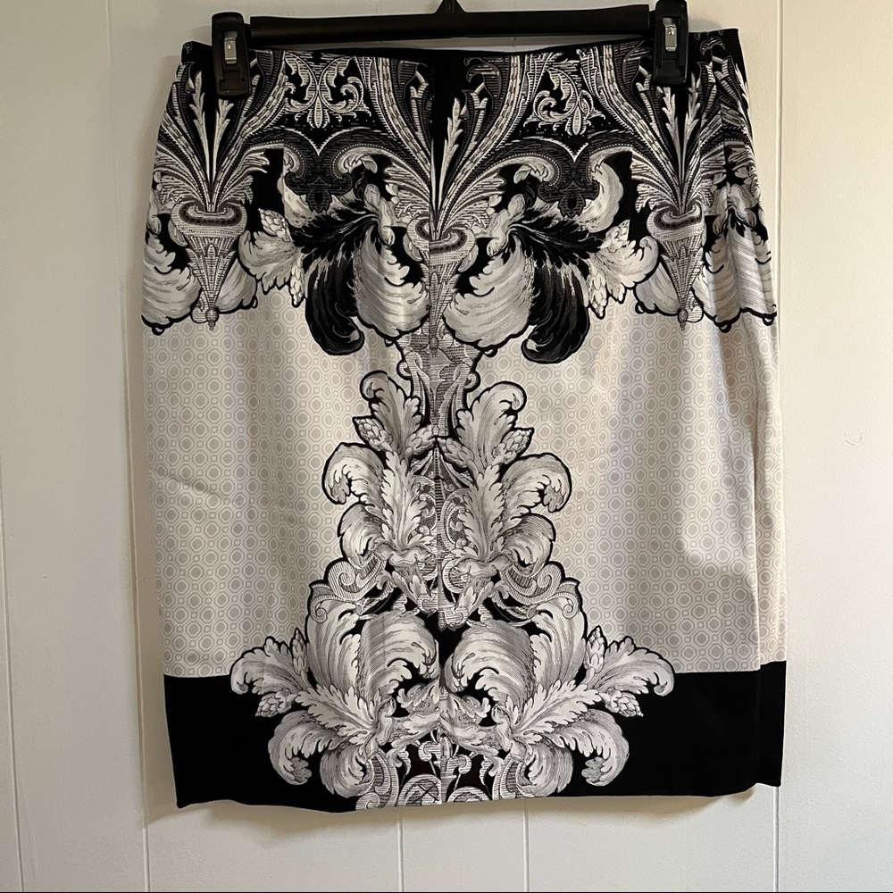 New York & Company black and white straight skirt pencil skirt